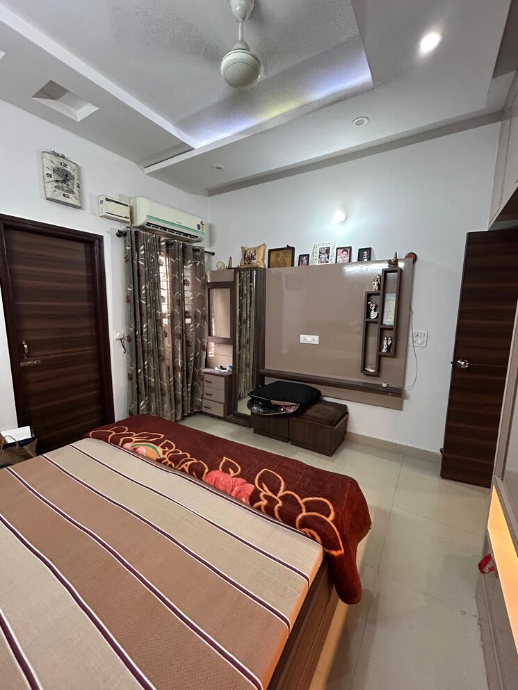 Bedroom, greater mohali 3 Bedroom 1250 Sq.Ft. Apartment In Greater Mohali Mohali 8825766