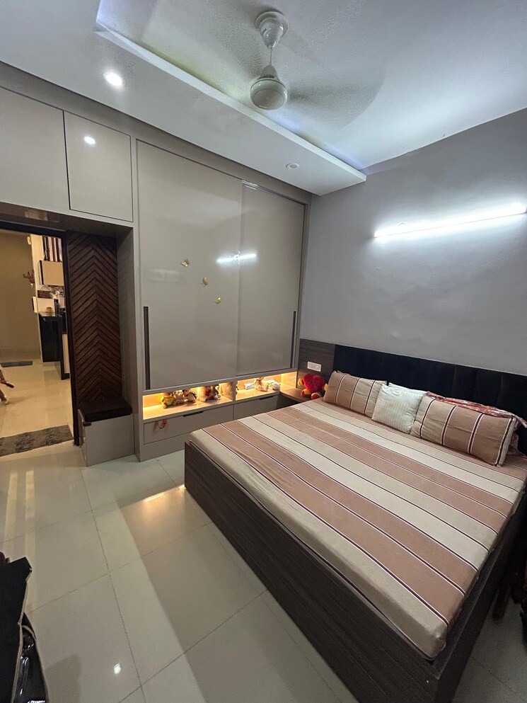 Room, greater mohali 3 Bedroom 1250 Sq.Ft. Apartment In Greater Mohali Mohali 8825766