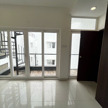Room in 3 BHK Villa at Sark Garden Villas, Mokila – for Rent