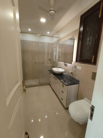 Master Bedroom in 3 BHK Builder Floor at Defence Colony – for Rent