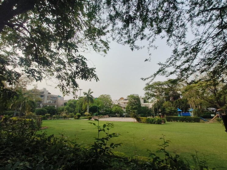 Master Bedroom, defence colony 3 Bedroom 2925 Sq.Ft. Builder Floor In Defence Colony Delhi 8825742