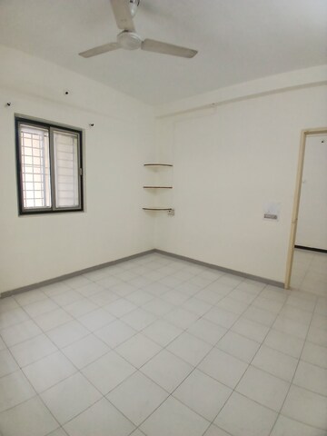  3 BHK Apartment at Darga Road – for Rent