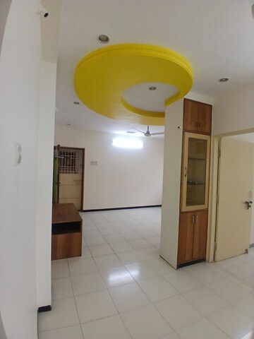 Furnished Amenities in 3 BHK Apartment at Darga Road – for Rent