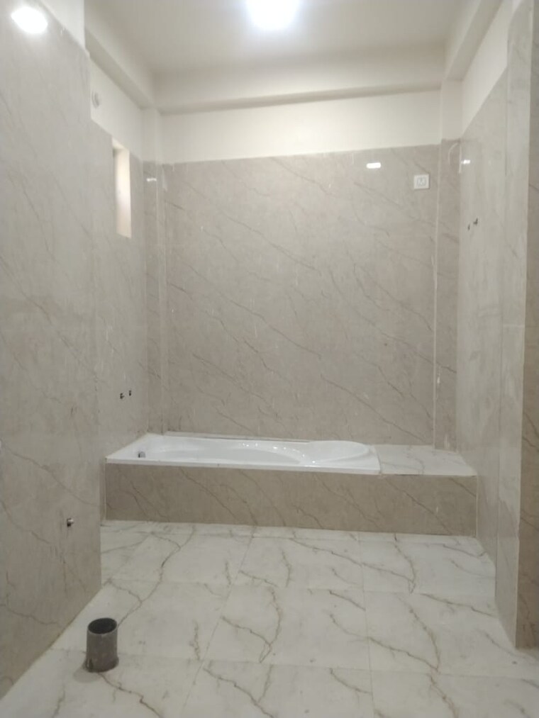Bathroom, indira nagar 3 Bedroom 2400 Sq.Ft. Villa In Indira Nagar Lucknow 8825989
