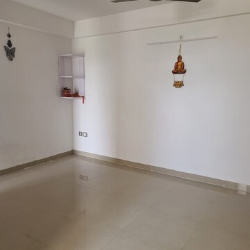 Room in 2 BHK Apartment at AVL 36 Gurgaon, Sector 36a – for Rent