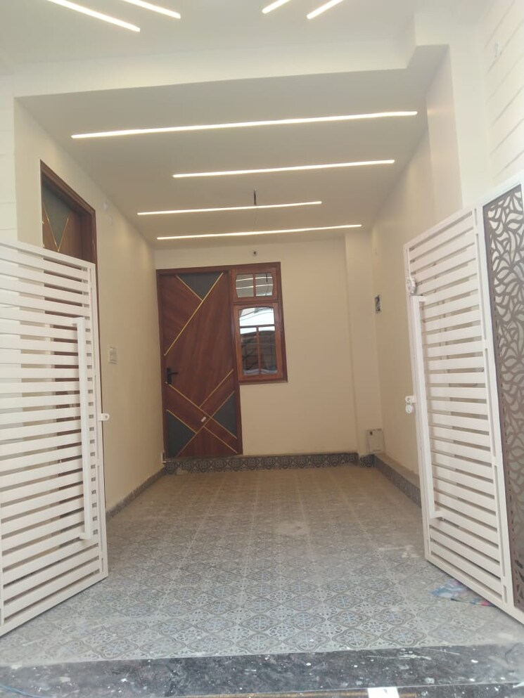 Exterior View, indira nagar 3 Bedroom 2400 Sq.Ft. Villa In Indira Nagar Lucknow 8825989