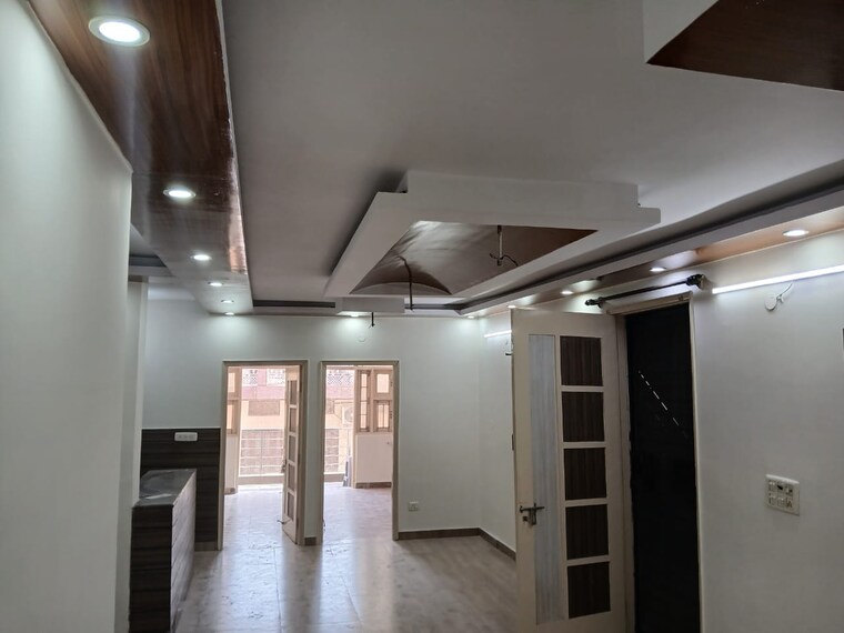 undefined, pochanpur colony 3 Bedroom 1080 Sq.Ft. Builder Floor In Pochanpur Colony Delhi 8825980