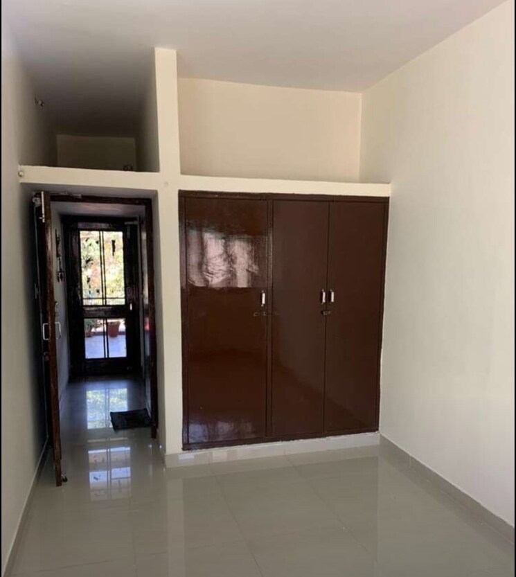 Room, sector 37 3 Bedroom 2500 Sq.Ft. Builder Floor In Sector 37 Chandigarh 8825985