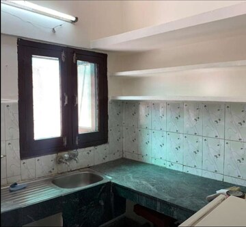 Kitchen in 3 BHK Builder Floor at Sector 37 – for Rent