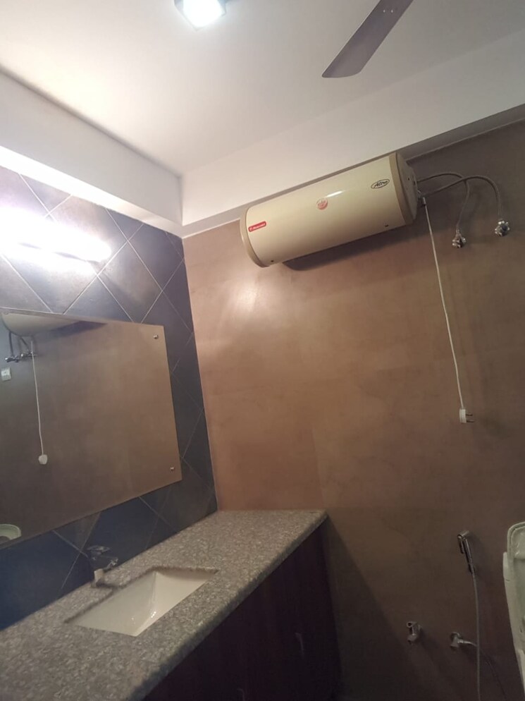 Other, geetanjali enclave 4 Bedroom 3000 Sq.Ft. Apartment In Geetanjali Enclave Delhi 8826059