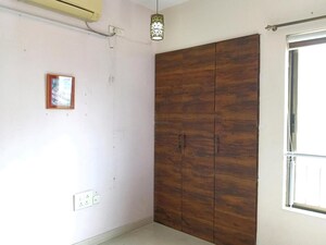  2 BHK Apartment at Lodha Luxuria, Majiwada – for Sale