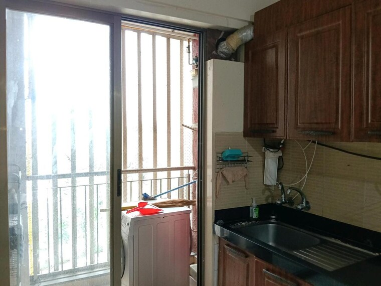 Kitchen, lodha-luxuria 2 Bedroom 994 Sq.Ft. Apartment In Majiwada Thane 8826216