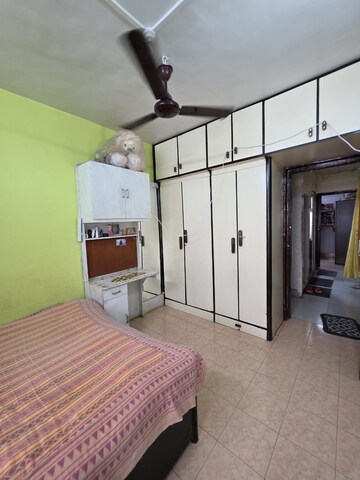 Bedroom in 2 BHK Apartment at Om Niwas CHS Kurla, Kurla West – for Rent