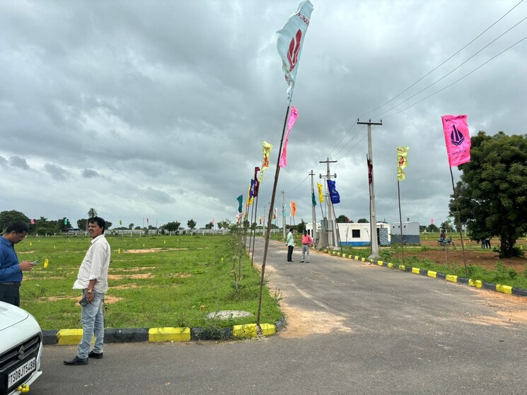 Garden, rajapur  155 Sq.Yd. Plot In Rajapur Hyderabad 8826266