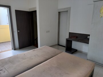 Room in 3 BHK Villa at Sunshine Villas, Rahatani – for Rent