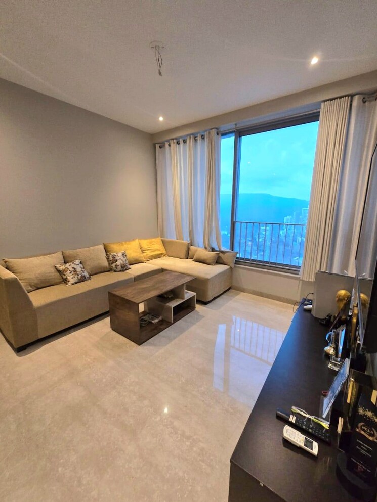 Living Room, oberoi-sky-city 3 Bedroom 1073 Sq.Ft. Apartment In Borivali East Mumbai 8826286