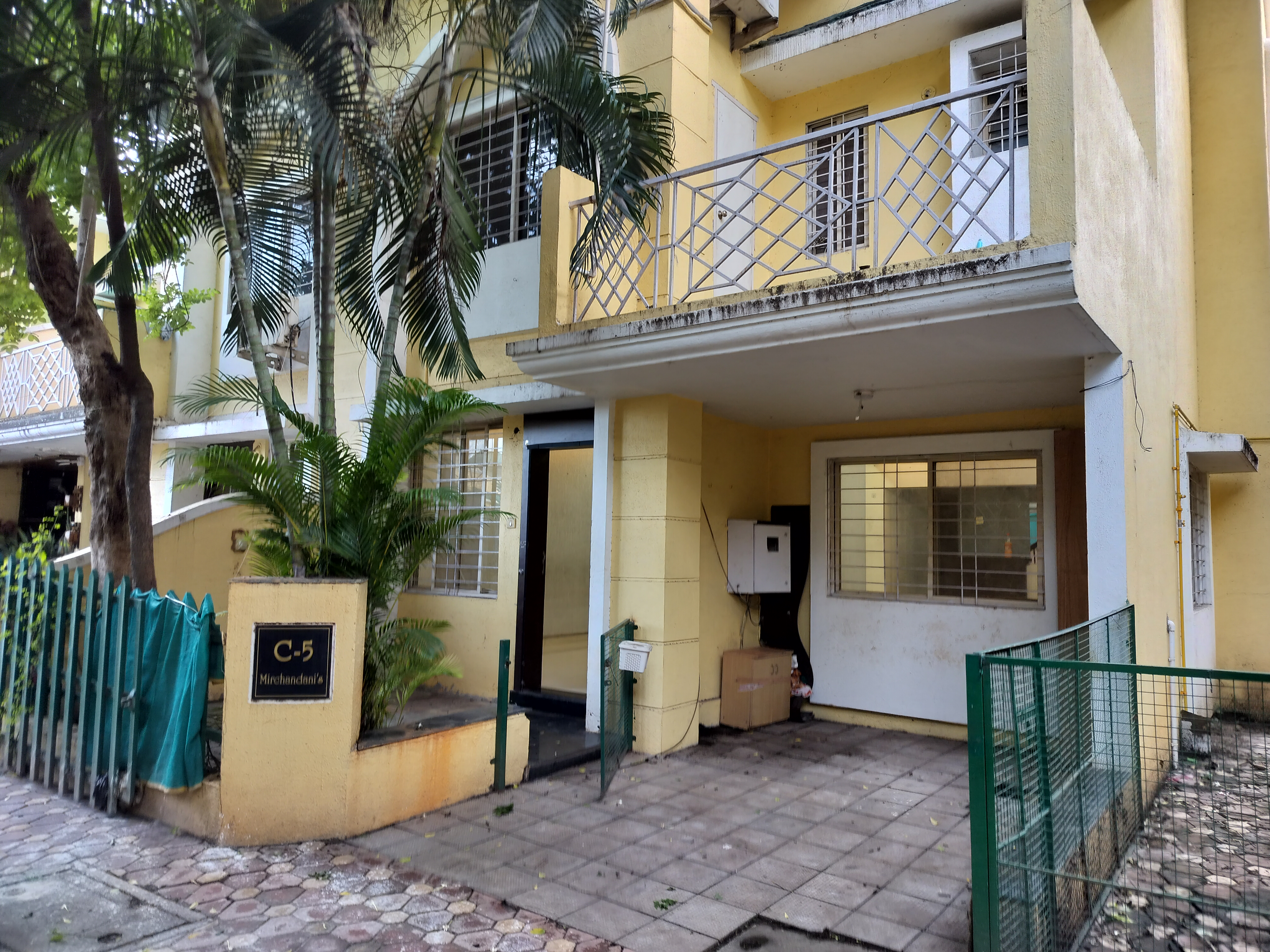 3 BHK 2600 Sq.Ft. Villa in Sunshine Villas