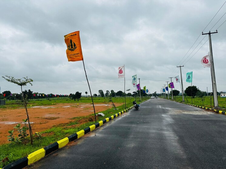 Garden, rajapur  190 Sq.Yd. Plot In Rajapur Hyderabad 8826312