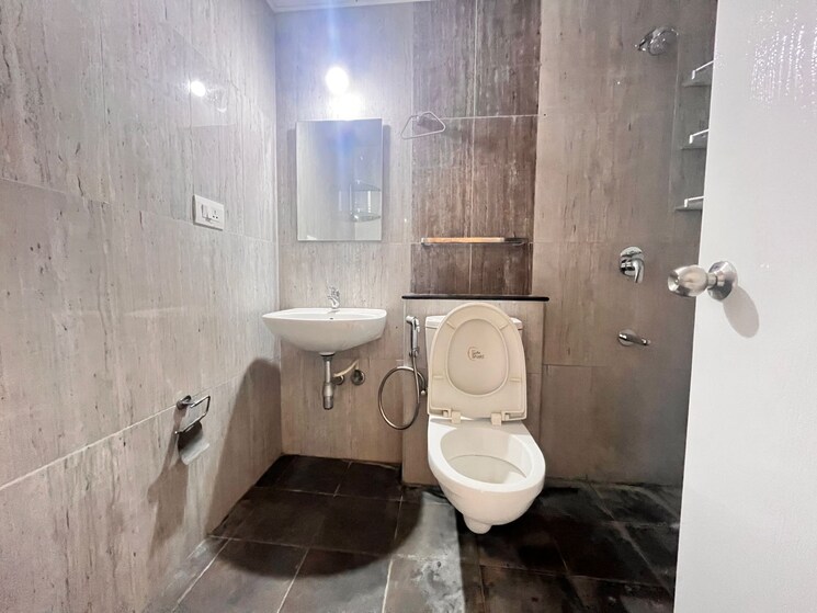 Master Bedroom, mantri-manyata-lithos 3 Bedroom 1920 Sq.Ft. Apartment In Thanisandra Bangalore 8826325