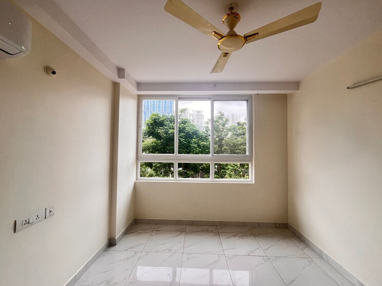 Bedroom, mantri-manyata-lithos 3 Bedroom 1920 Sq.Ft. Apartment In Thanisandra Bangalore 8826325