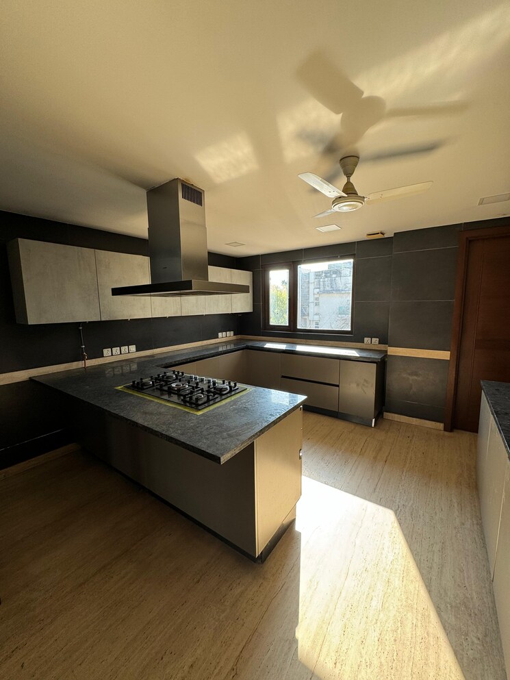 Kitchen, panchsheel park 3 Bedroom 2500 Sq.Ft. Apartment In Panchsheel Park Delhi 8826327