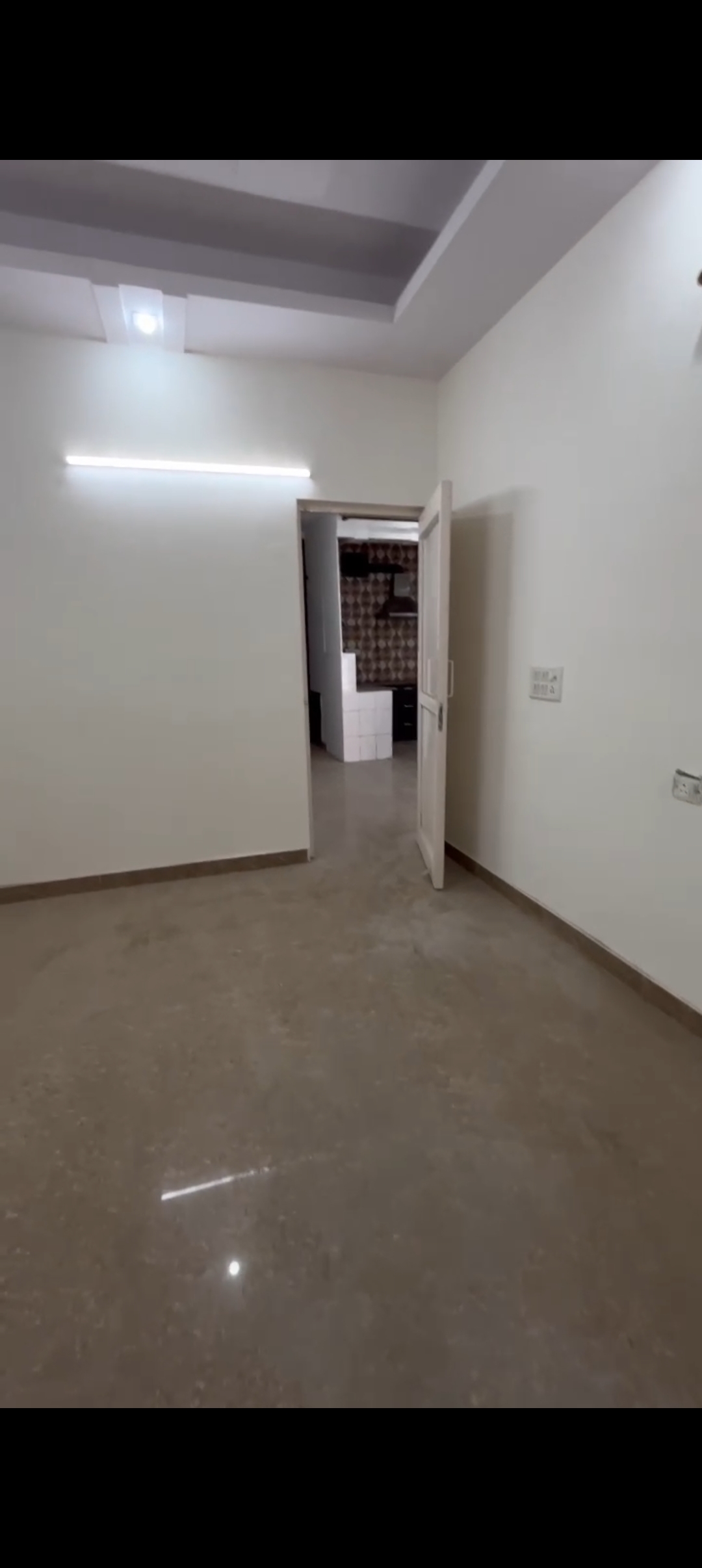 2 BHK Builder Floor For Sale in Indrapuram