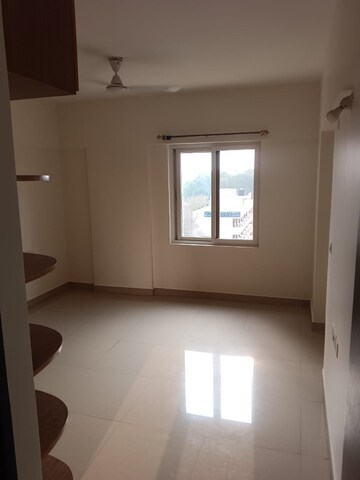 2 BHK Apartment For Rent in Pyramid Bilberry, Thanisandra Main Road