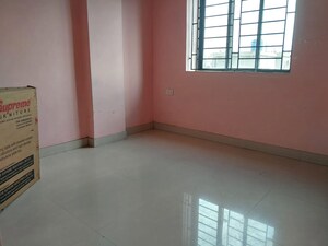 Room in 2 BHK Apartment at Shrachi Greenwood Elements, Rajarhat New Town – for Sale