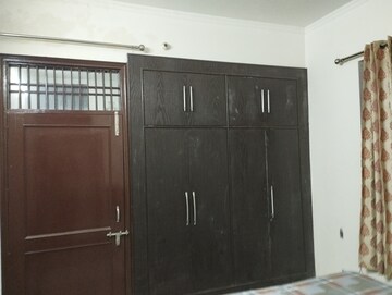 Furnished Amenities in 2 BHK Independent House at Sector 15 – for Rent