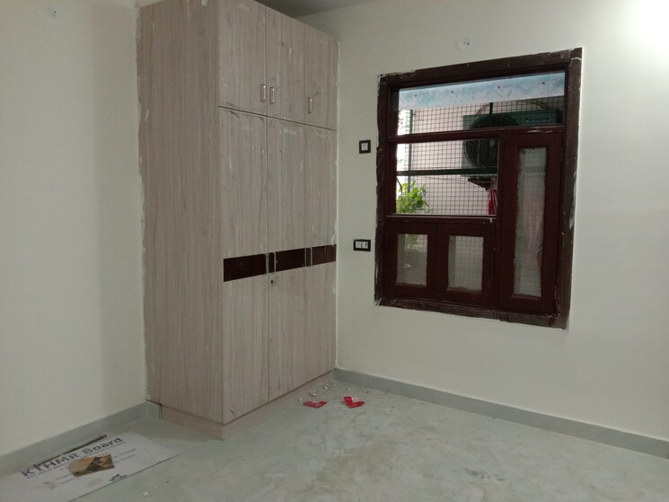 Room, dwarka mor 2 Bedroom 540 Sq.Ft. Builder Floor In Dwarka Mor Delhi 8826426