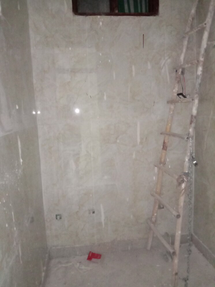 Bathroom, dwarka mor 2 Bedroom 540 Sq.Ft. Builder Floor In Dwarka Mor Delhi 8826426