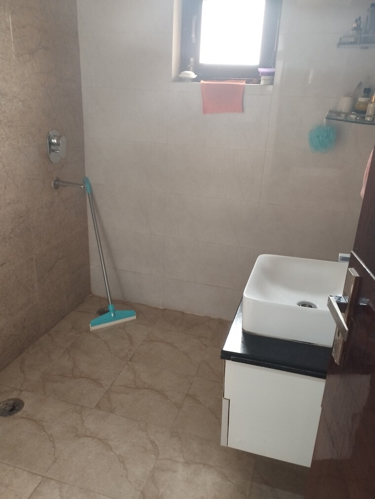 Bathroom, omaxe city 3 Bedroom 202 Sq.Ft. Independent House In Omaxe City Sonipat 8826430