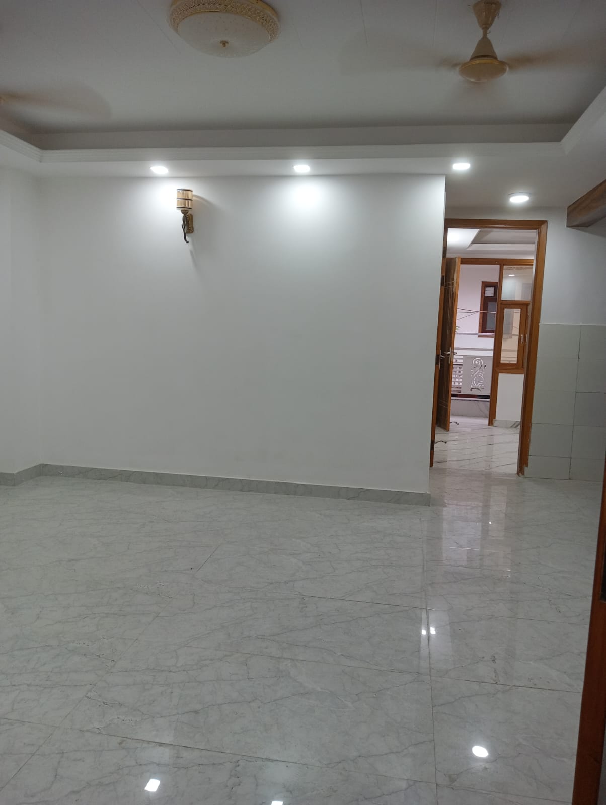 2 BHK Builder Floor For Rent in Khirki Extension 