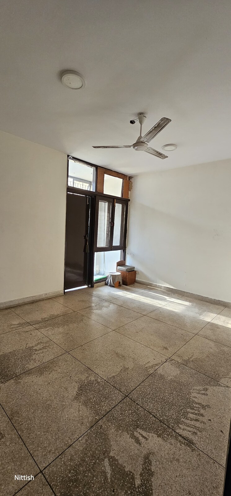 Room, greater kailash ii 3 Bedroom 2000 Sq.Ft. Builder Floor In Greater Kailash ii Delhi 8826444