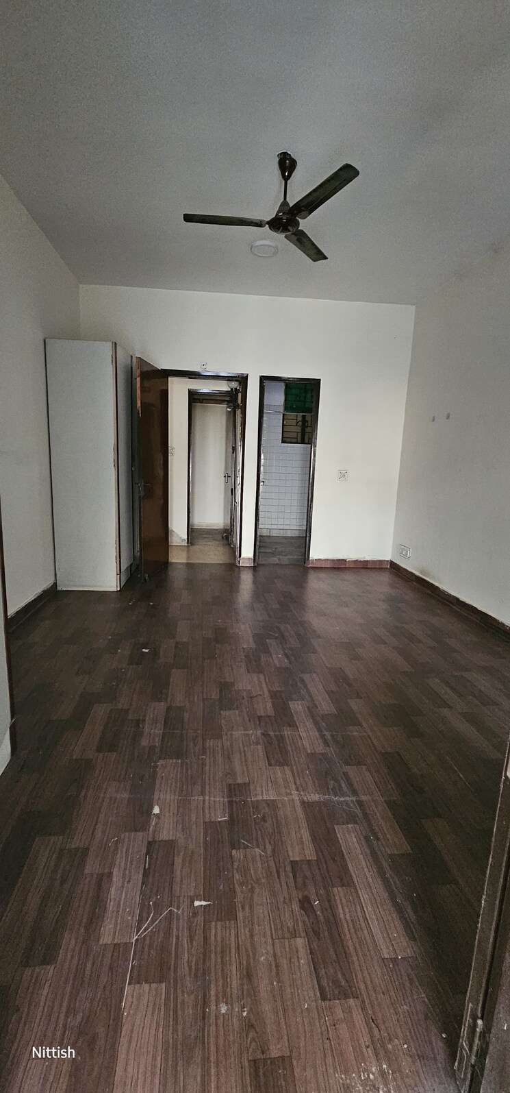 Room, greater kailash ii 3 Bedroom 2000 Sq.Ft. Builder Floor In Greater Kailash ii Delhi 8826444