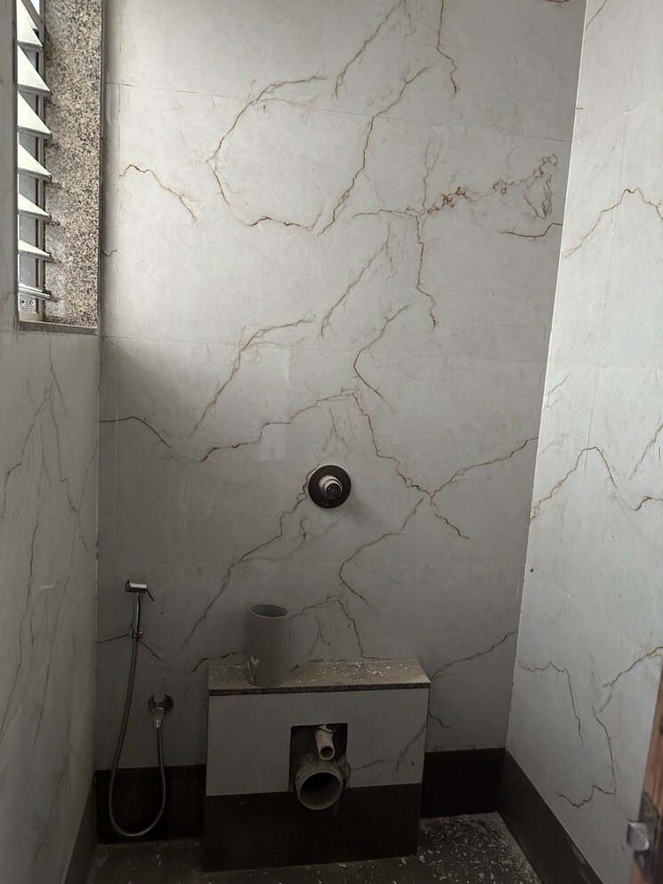 Bathroom, kranti chowk 3 Bedroom 1230 Sq.Ft. Apartment In Kranti Chowk Aurangabad 8826461