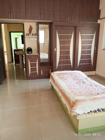 Bedroom in 2 BHK Apartment at Prashant Society, Paud Road – for Rent
