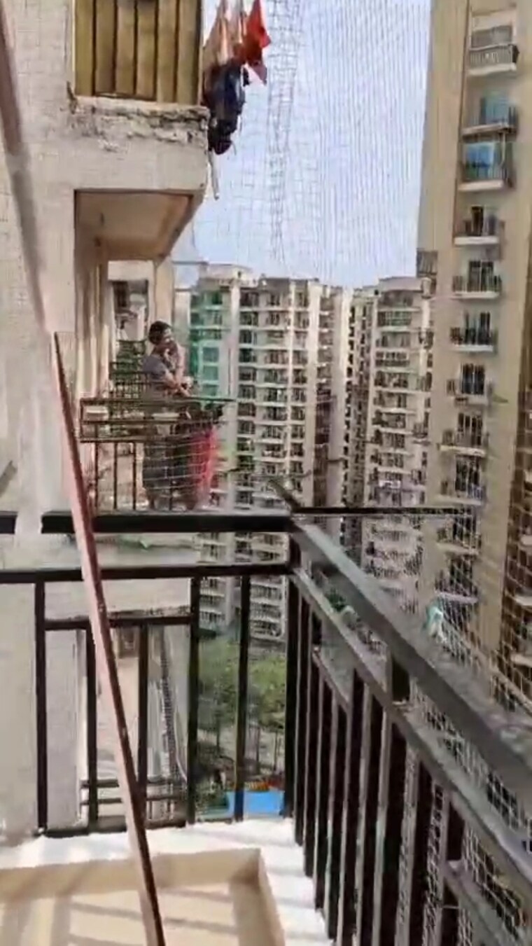 Exterior View, gaur city 2 2.5 Bedroom 925 Sq.Ft. Apartment In Gaur City 2 Greater Noida 8826594