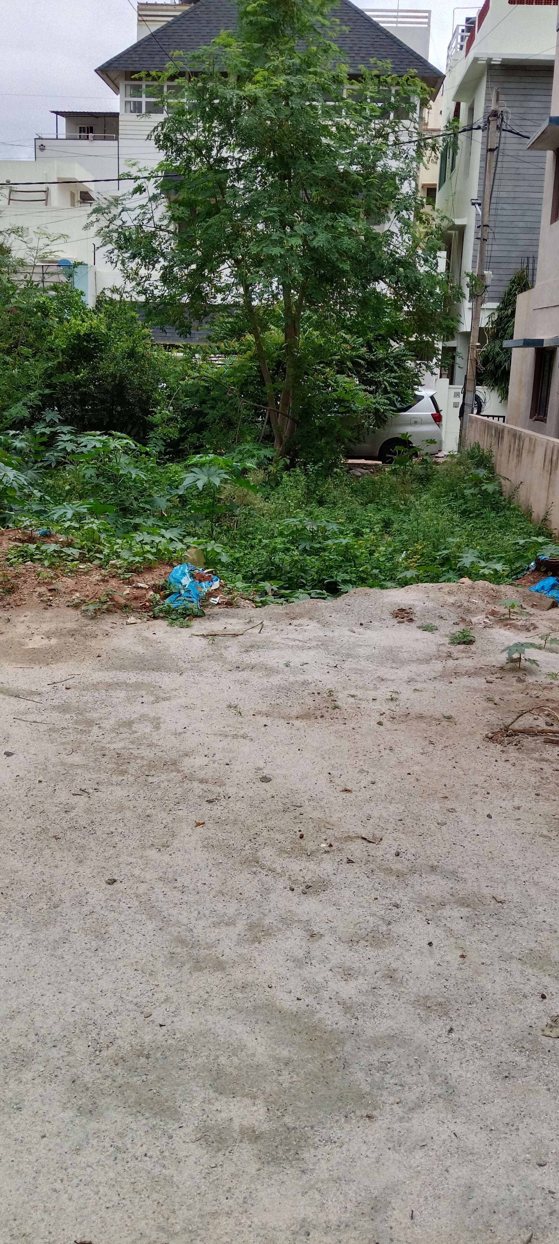 Plot For Sale in Individual Plot 