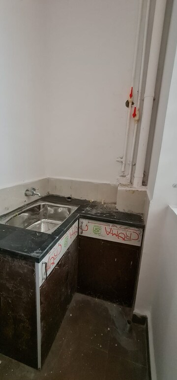 Furnished Amenities in 3 BHK Apartment at Aakriti Honey Dew, Tellapur – for Rent