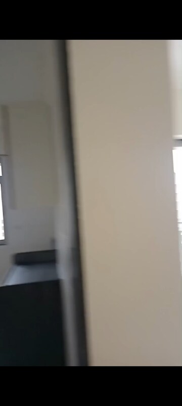 Furnished Amenities in 2 BHK Apartment at Ghatkopar East – for Rent
