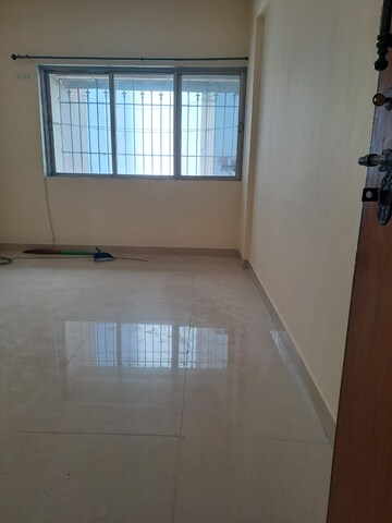 Room in 2 BHK Apartment at Happy Valley, Manpada – for Rent