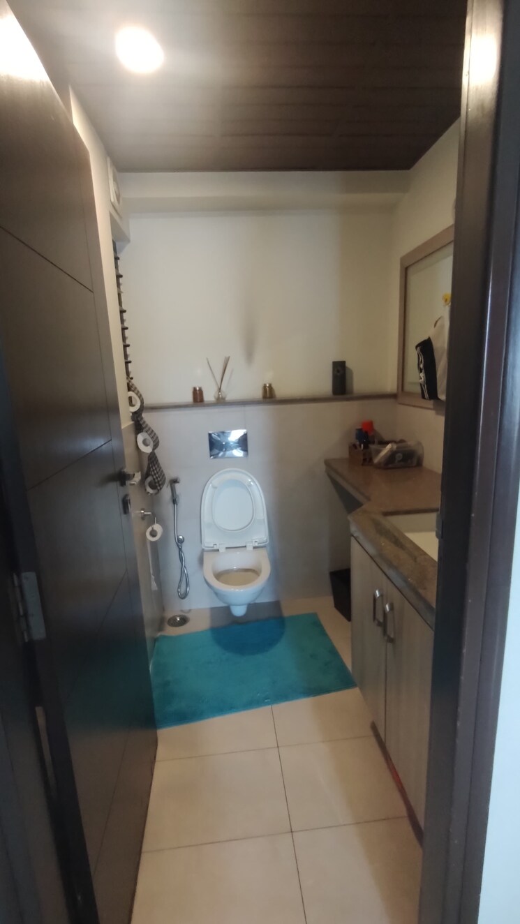 Bathroom, legacy-estilo 3 Bedroom 2190 Sq.Ft. Apartment In Yelahanka Bangalore 8826636