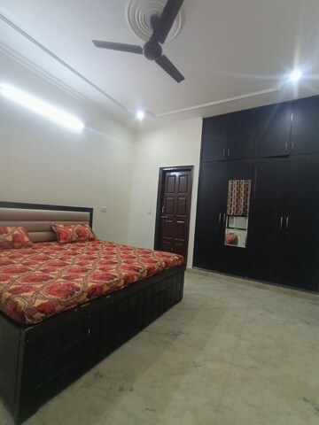 Bedroom in 3 BHK Apartment at Shree Ganesh Apartments Gurgaon, Sector 31 – for Rent
