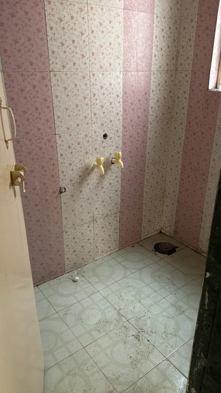 Bathroom, siddhivinayak-complex 2 Bedroom 910 Sq.Ft. Apartment In Shivane Pune 8826649