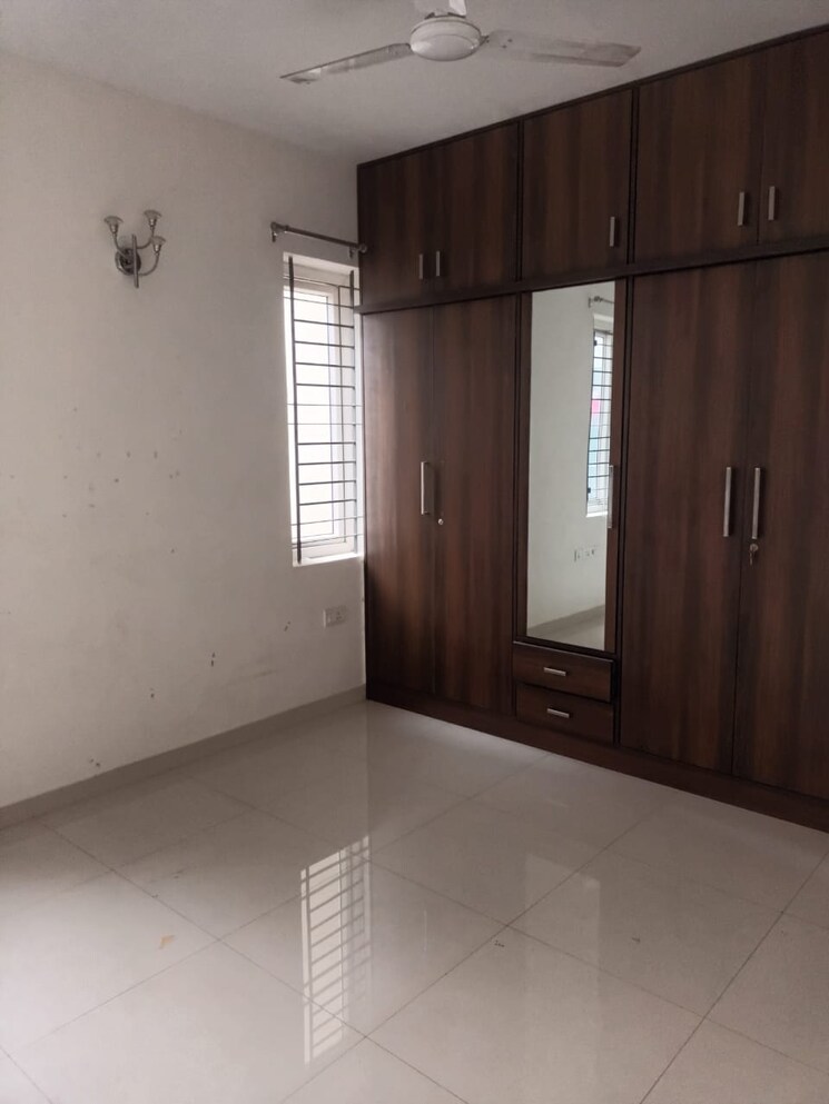 Room, in-land-edilon 3 Bedroom 2277 Sq.Ft. Apartment In Yelahanka New Town Bangalore 8826652