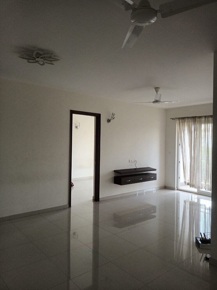 Room, in-land-edilon 3 Bedroom 2277 Sq.Ft. Apartment In Yelahanka New Town Bangalore 8826652