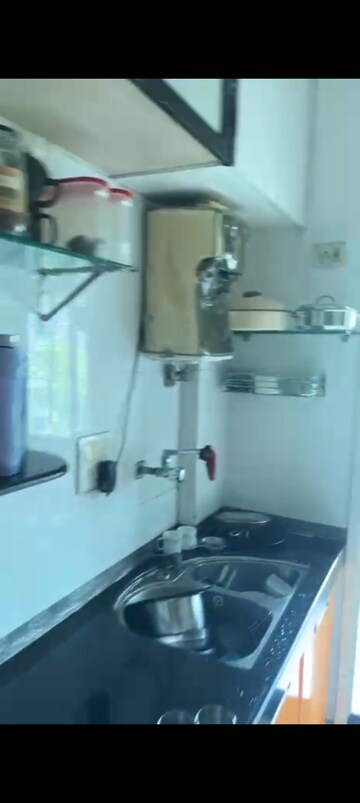 Master Bedroom in 2 BHK Apartment at Sagar CHS Ghatkopar, Ghatkopar East – for Rent