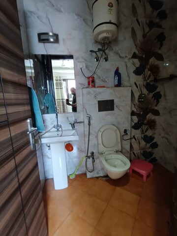 Bathroom in 3 BHK Builder Floor at Jaas Enclave, Chittaranjan Park – for Rent