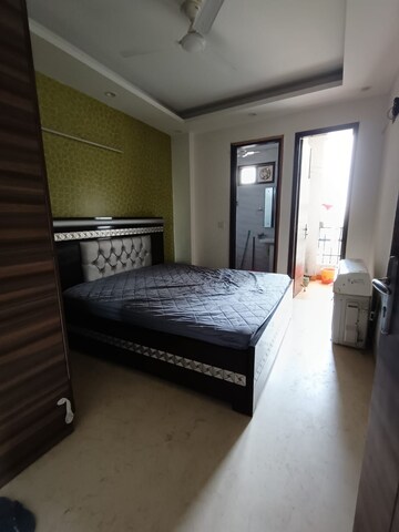 Bedroom in 3 BHK Builder Floor at Jaas Enclave, Chittaranjan Park – for Rent